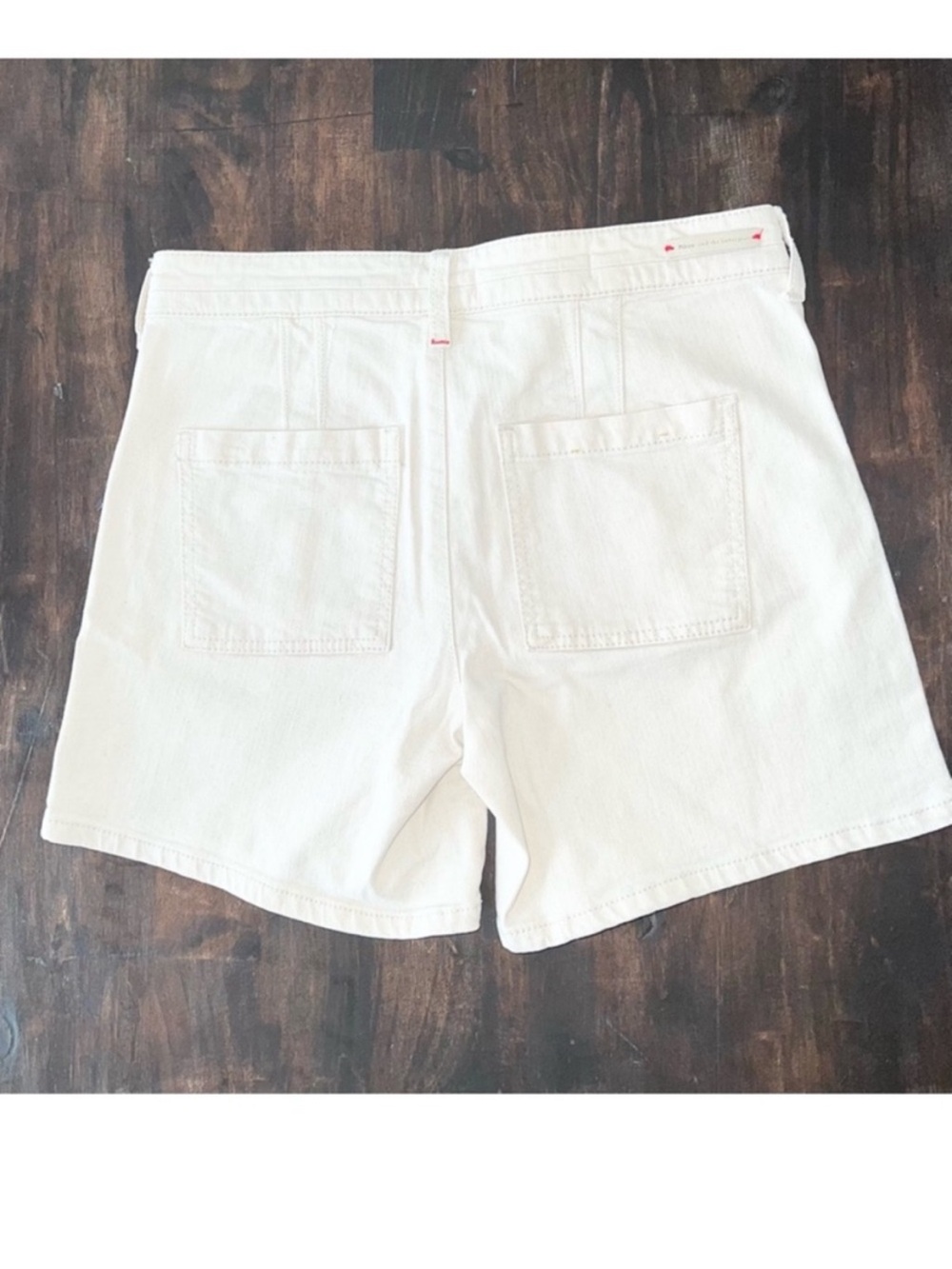 Pilcro Anthropologie Ivory Denim Shorts 26 High Rise Button Fly Boyfriend - Picture 9 of 10